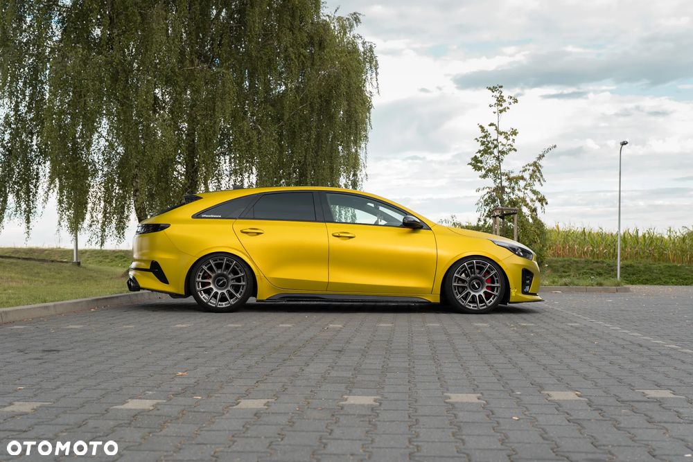 Kia ProCeed 1.6 T-GDI GT DCT - 8