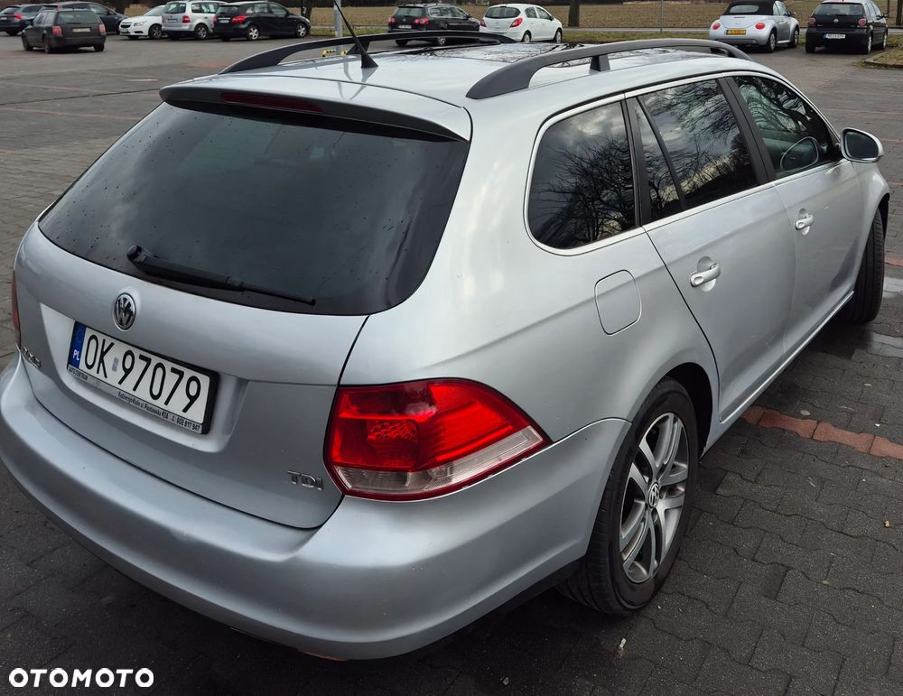 Volkswagen Golf 1.9 TDI DPF Comfortline - 4