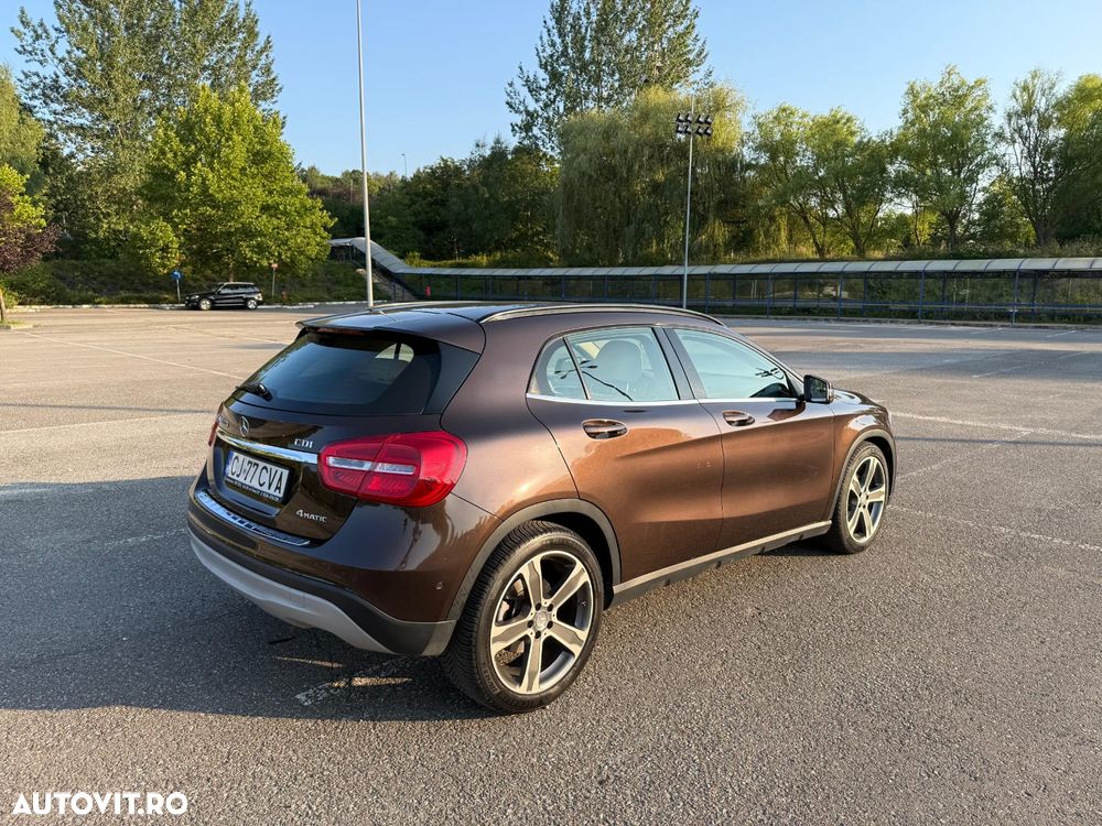 Mercedes-Benz GLA 220 CDI 4MATIC Aut. - 15