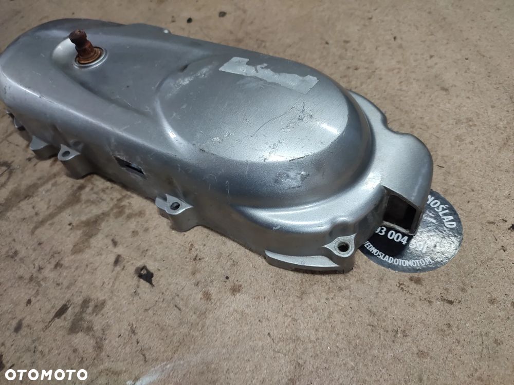 Dekiel, pokrywa silnika Peugeot V-Clic 50 - 4