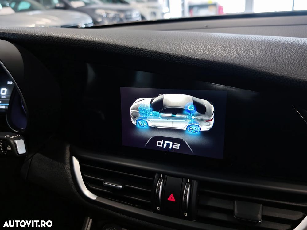 Alfa Romeo Giulia 2.2 JTDM Aut. Super - 11