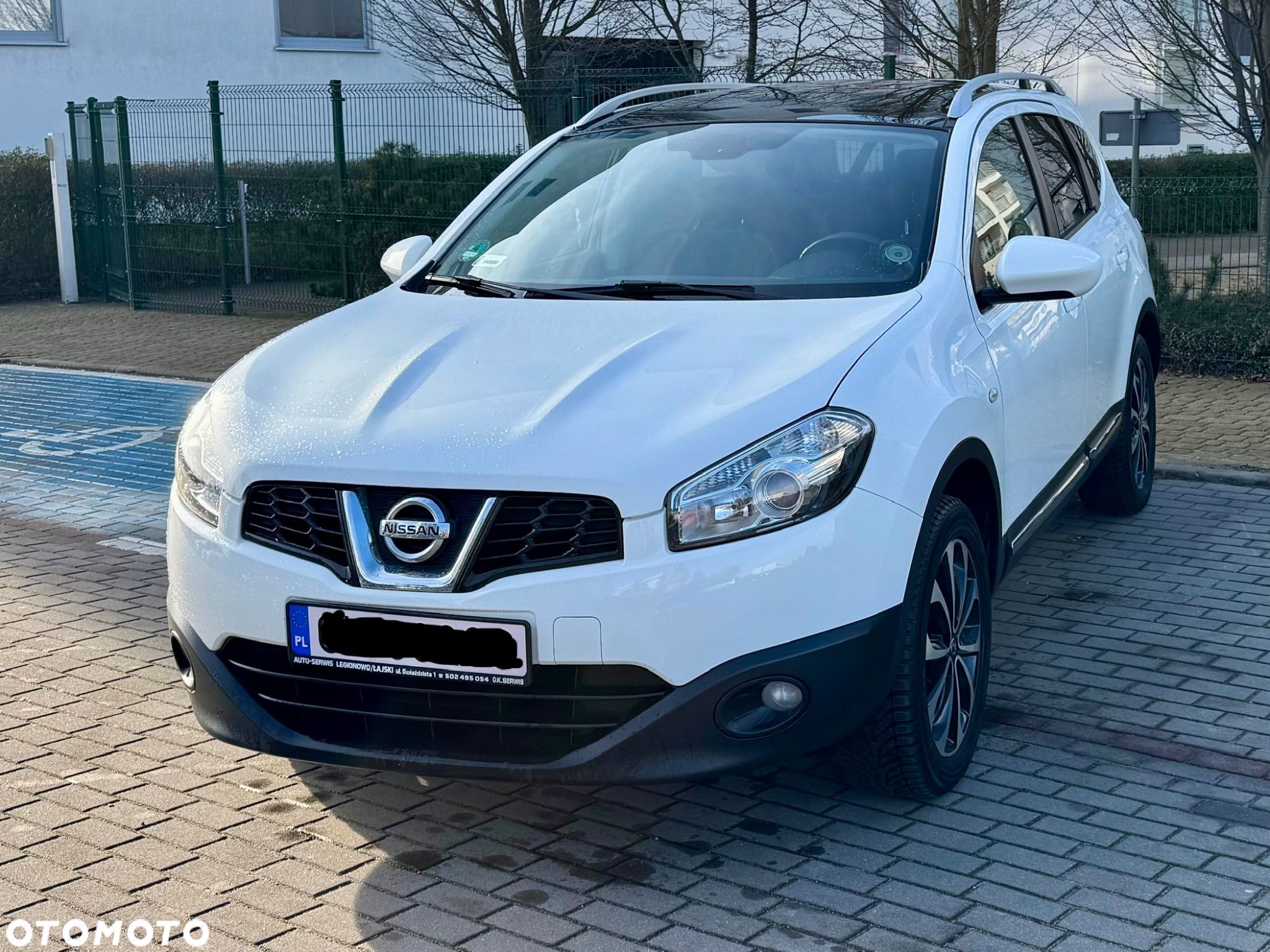 Nissan Qashqai+2 - 1