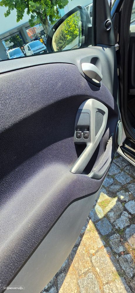 Smart ForTwo Coupé 0.8 cdi Pulse 54 Softouch - 9
