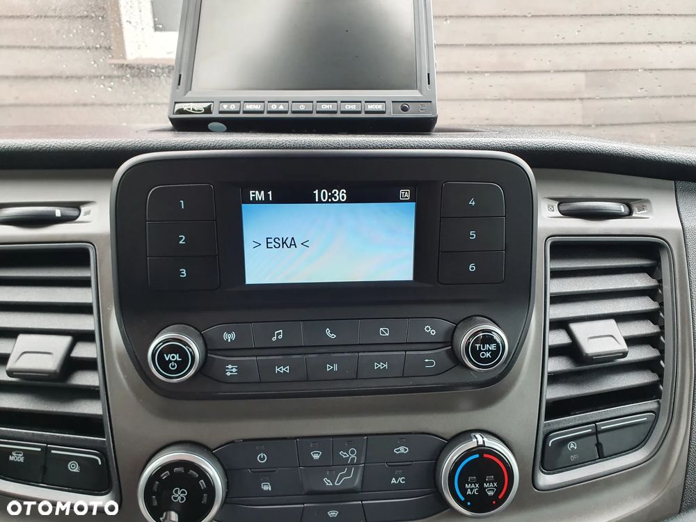 Ford TRANSIT 3,5t na Haku - 36