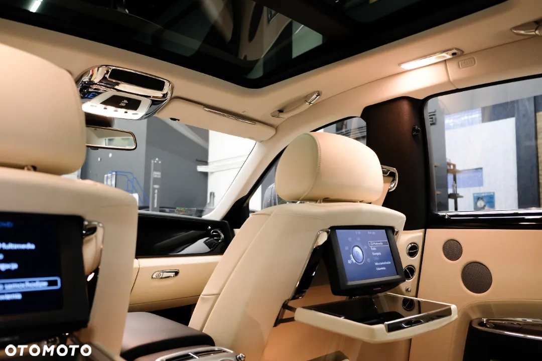 Rolls-Royce Ghost - 32