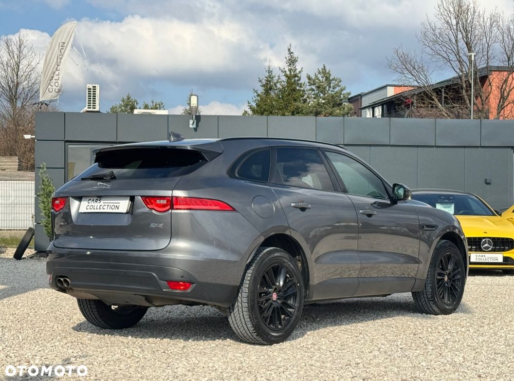Jaguar F-Pace 20d AWD Prestige - 4