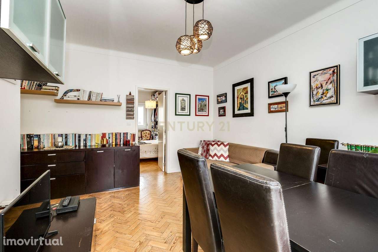 Apartamento T3 Luminoso com Logradouro - Grande imagem: 3/21