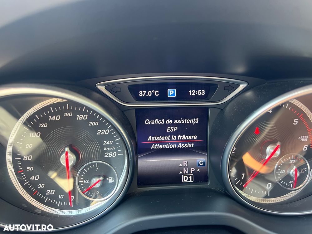 Mercedes-Benz GLA 200 d 4MATIC Aut. - 19