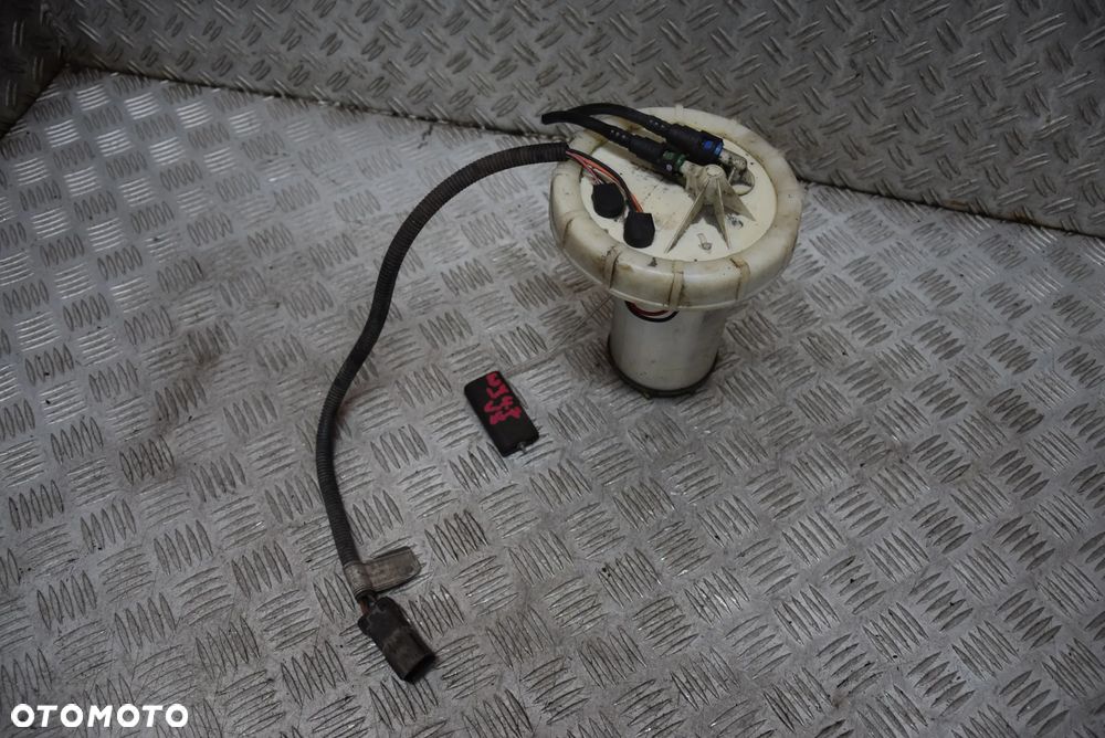 JEEP GRAND CHEROKEE WJ 4.7 V8 POMPA PALIWA PŁYWAK KPL. - 1