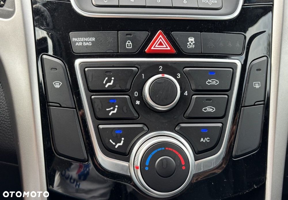 Hyundai i30 - 26