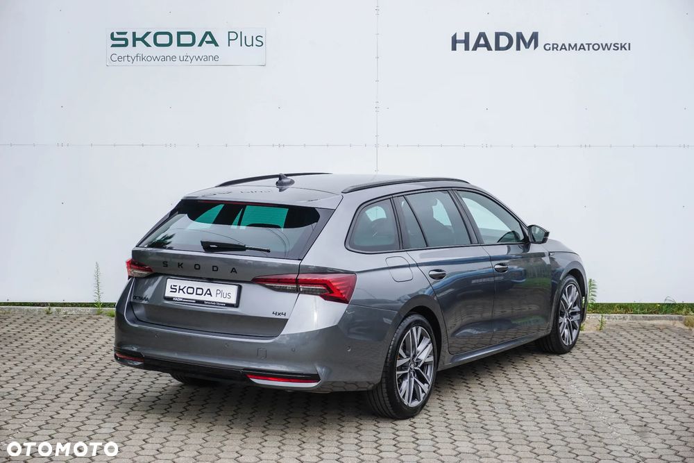 Skoda Octavia 2.0 TSI Sportline 4x4 DSG - 8