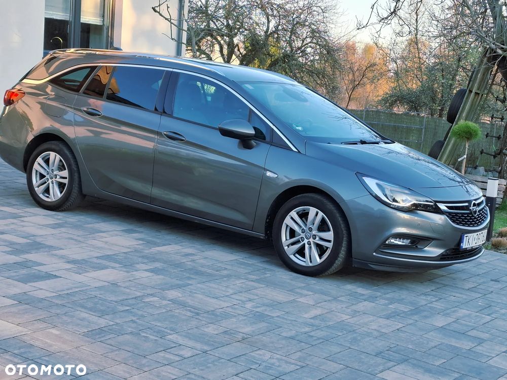 Opel Astra 1.6 D Automatik Start/Stop Business - 4