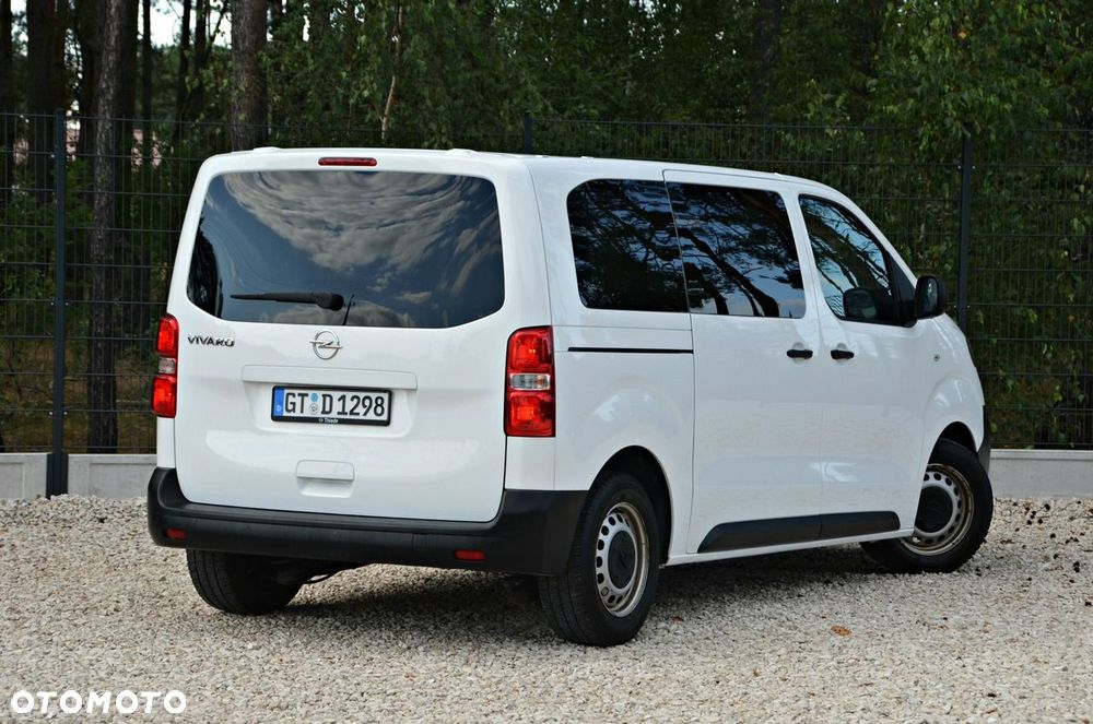 Opel Vivaro Kombi Long 2,8t Enjoy - 4