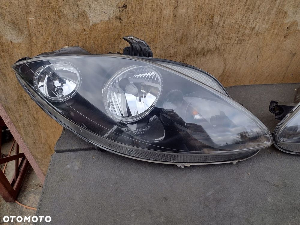 lampa leon II altea przed liftem prawa eu cała - 1