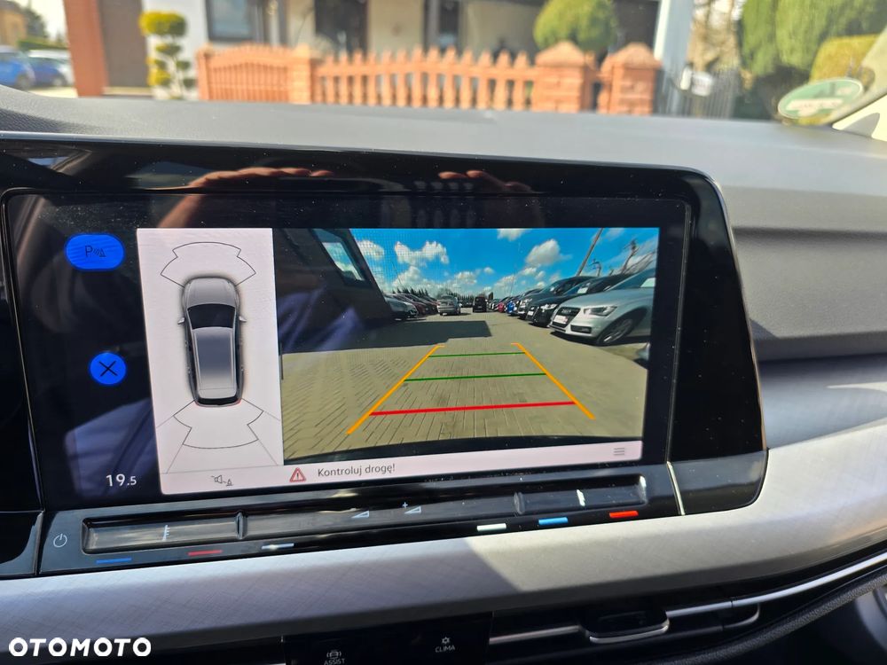 Volkswagen Golf - 29