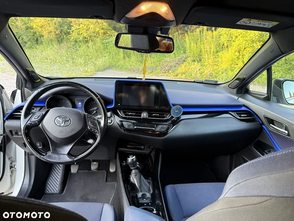 Toyota C-HR 1.2 T Dynamic - 13