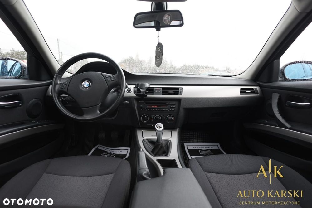 BMW Seria 3 - 39