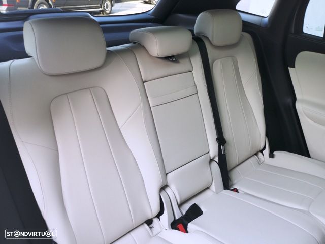 Mercedes-Benz GLA 250 e 8G-DCT Progressive Advanced - 13
