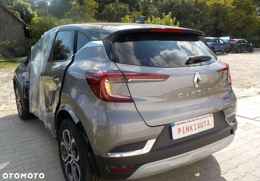 Renault Captur - 11
