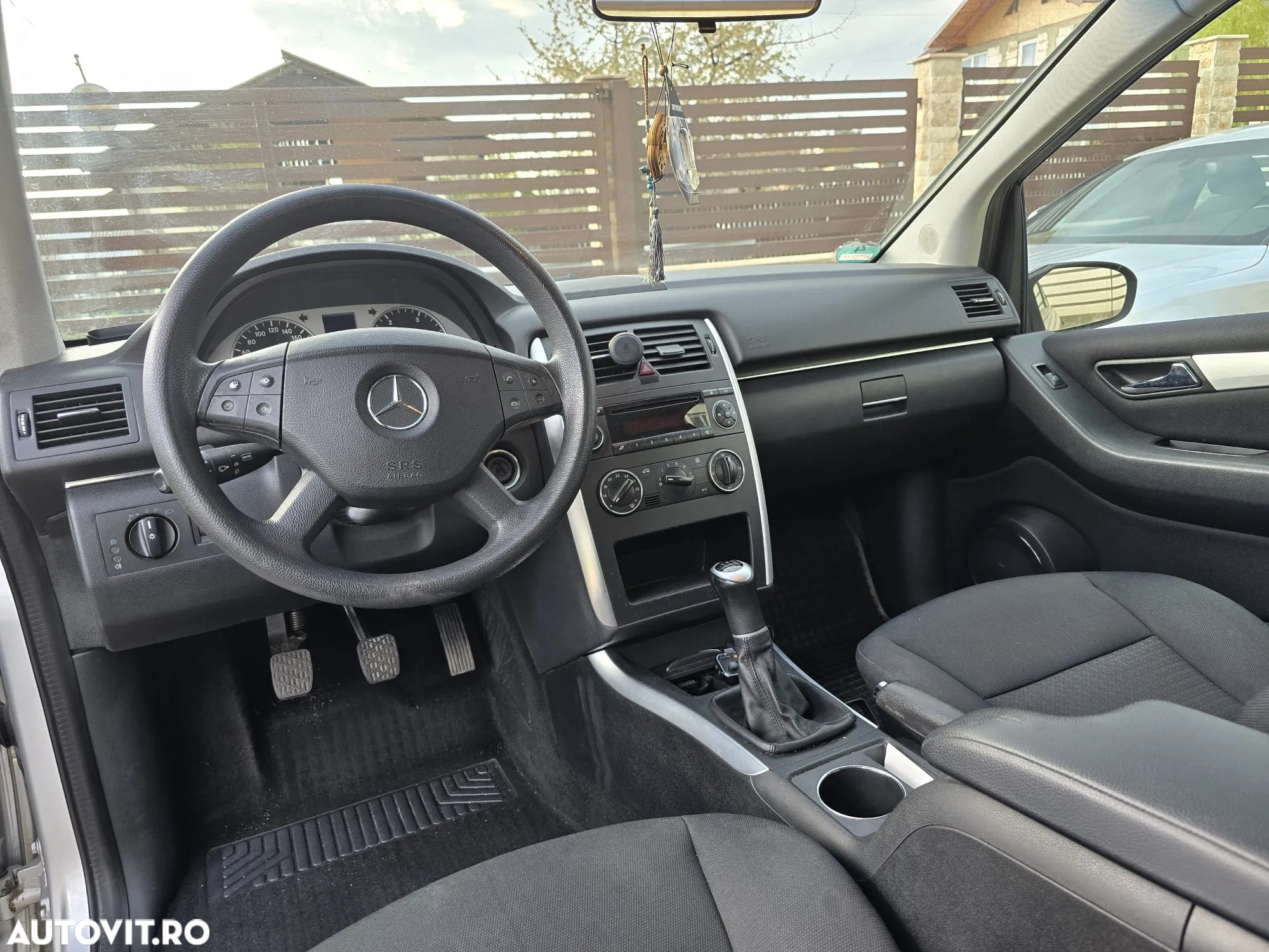 Mercedes-Benz B 180 CDI - 4