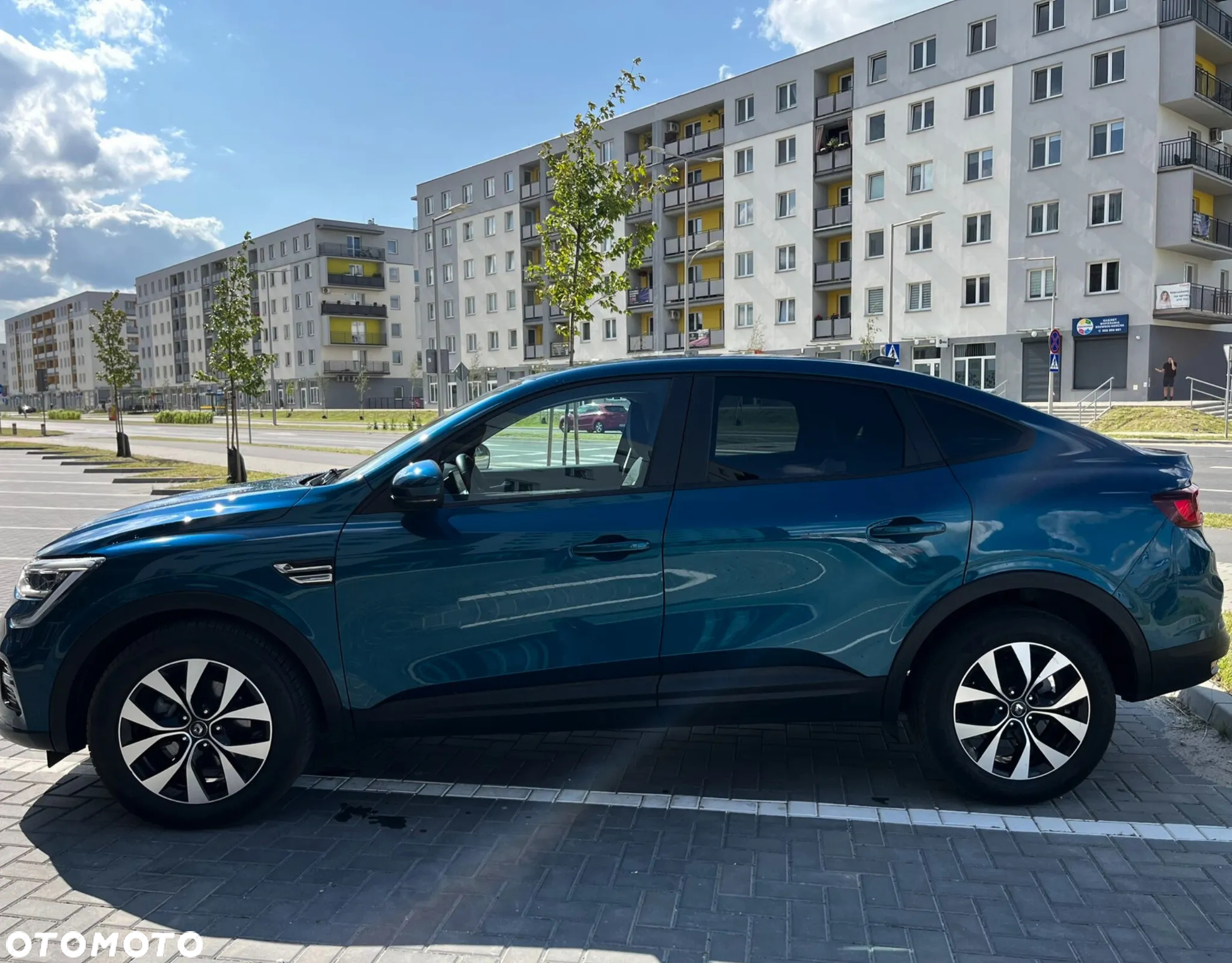 Renault Arkana 1.6 E-Tech Full Hybrid 145 Evolution MMT - 6
