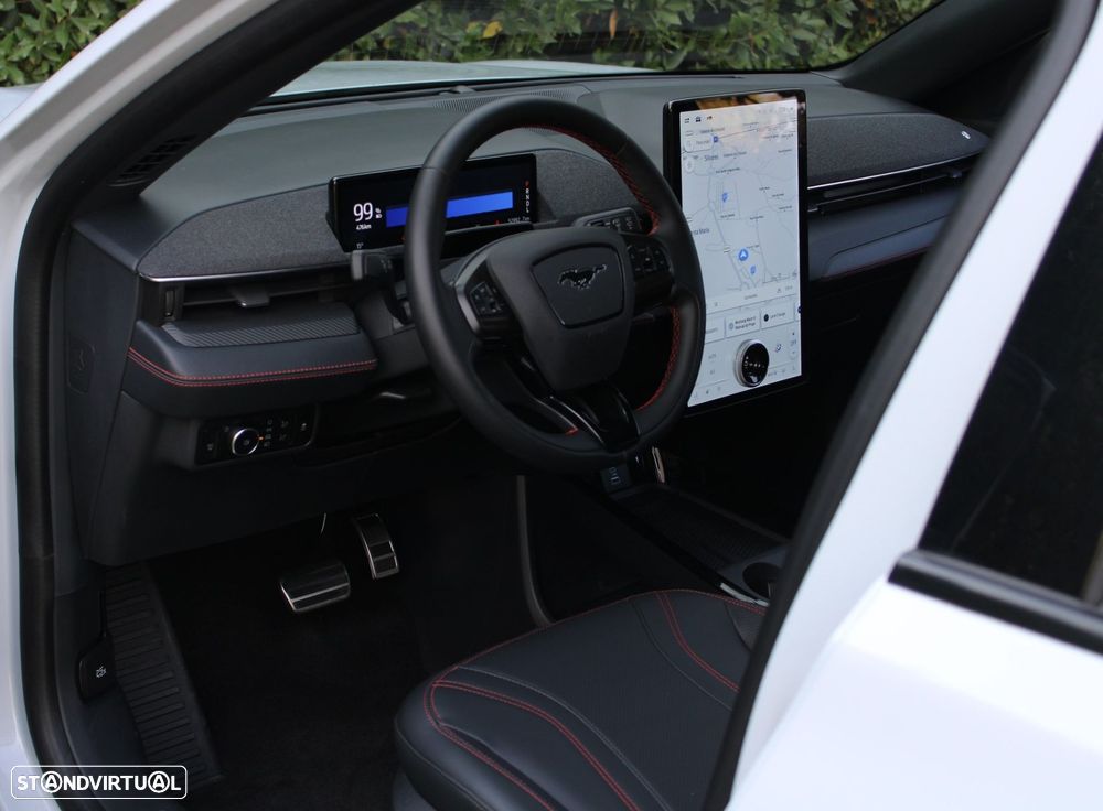 Ford Mustang Mach-E 98.7 kWh Premium - 6