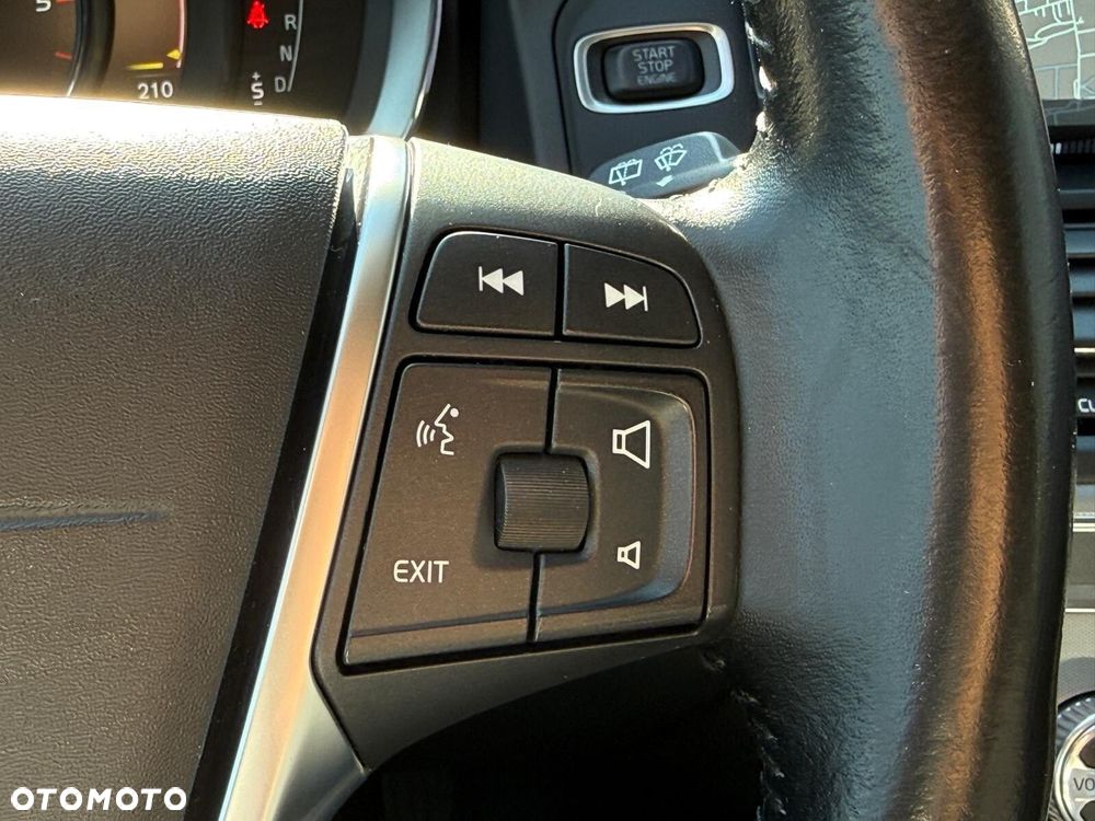 Volvo XC 60 D4 AWD Summum - 14