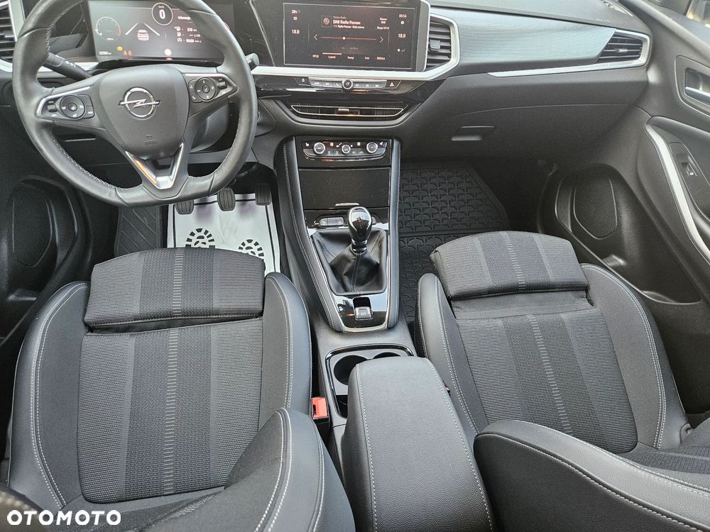 Opel Grandland 1.2 DI Business Elegance - 12