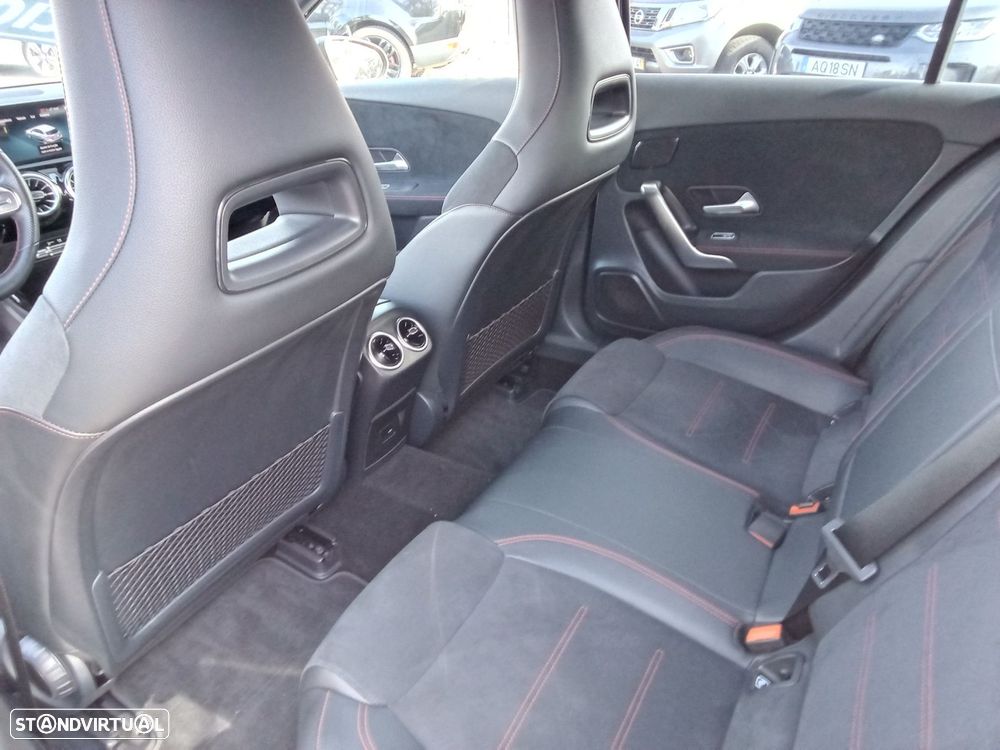 Mercedes-Benz A 180 d AMG Line Aut. - 12