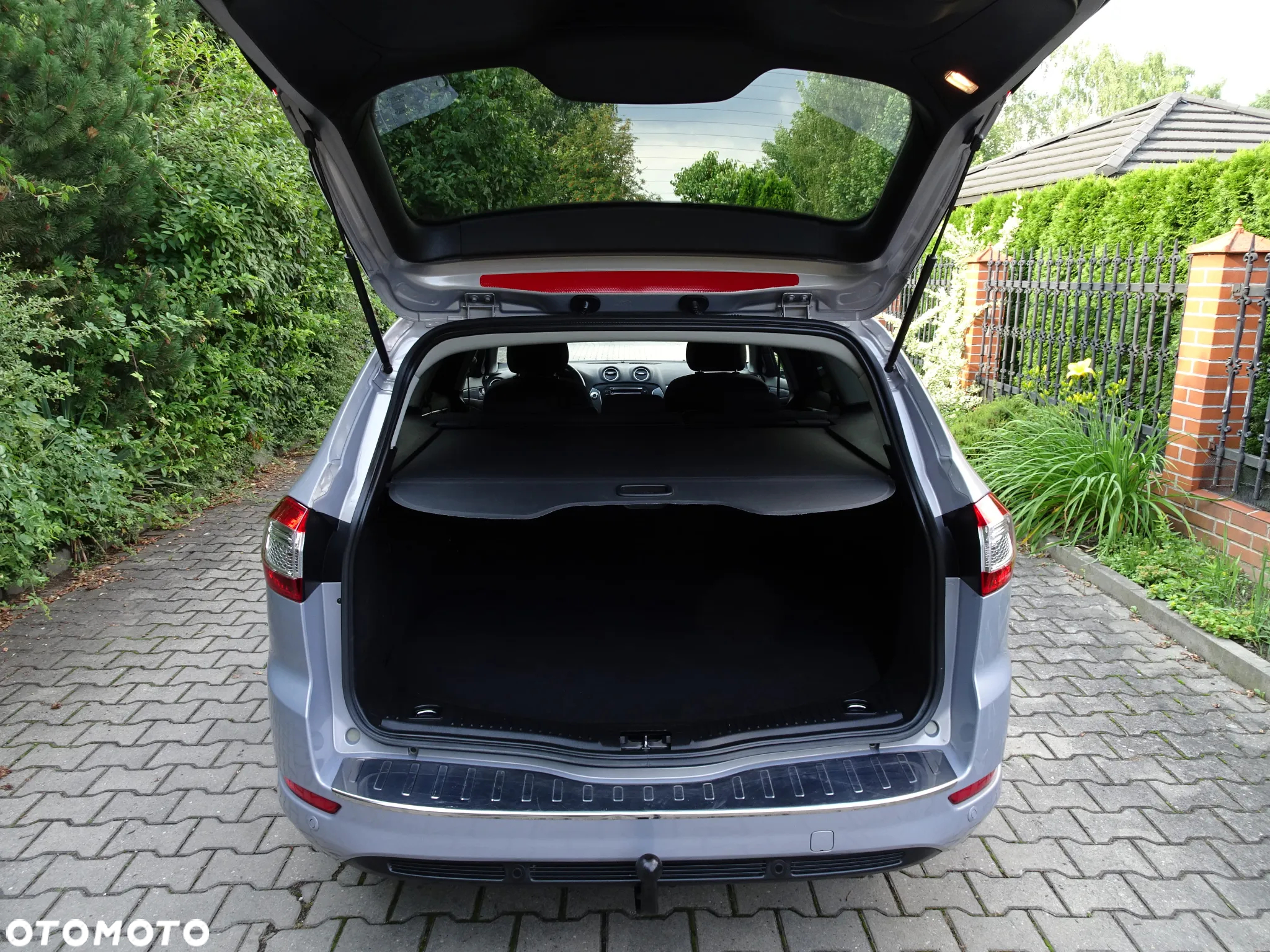 Ford Mondeo 2.0 Titanium LXS - 8