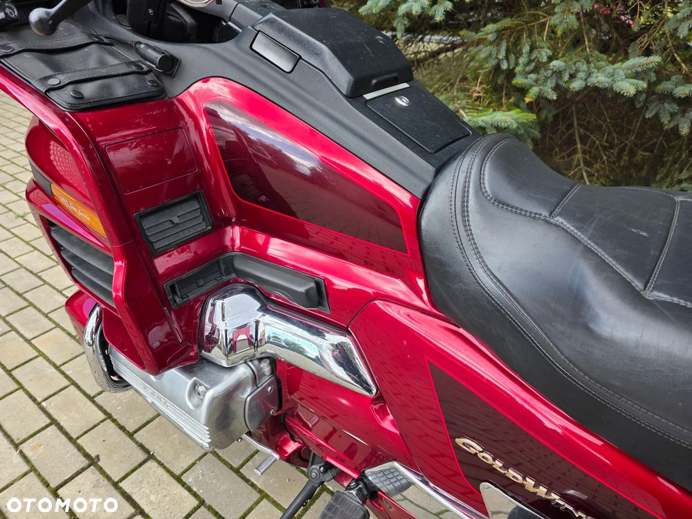 Honda GL - 33