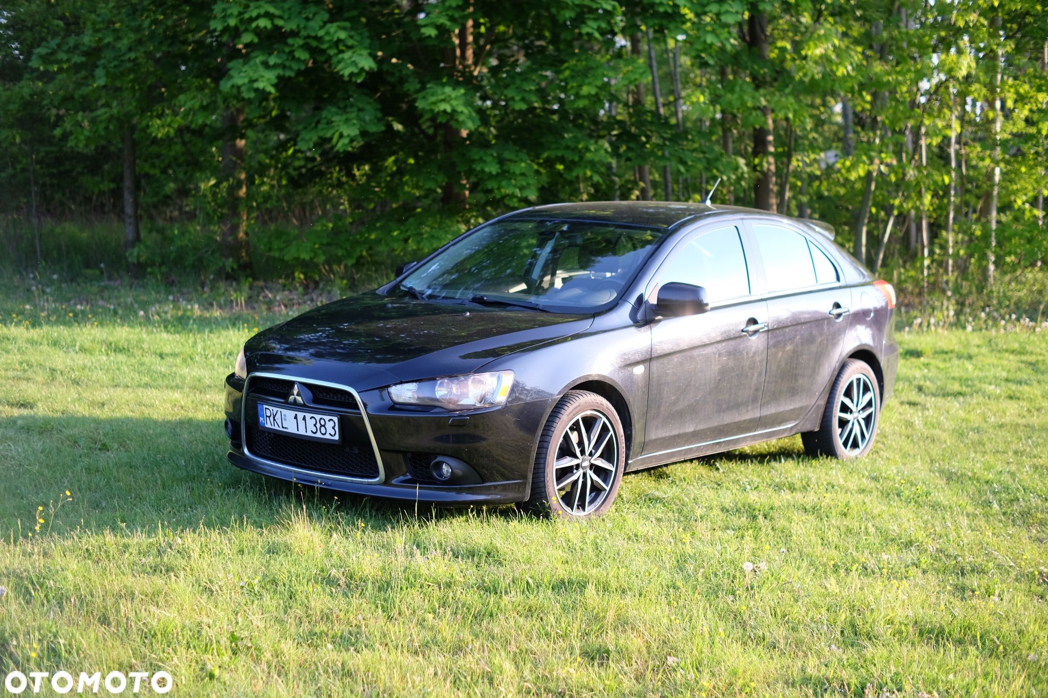 Mitsubishi Lancer - 1