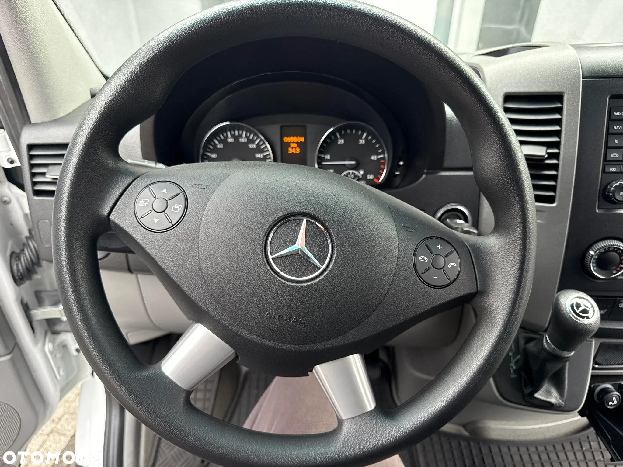 Mercedes-Benz Sprinter 319 CDI (BlueTec) 906.233 7G-TRONIC Plus - 40