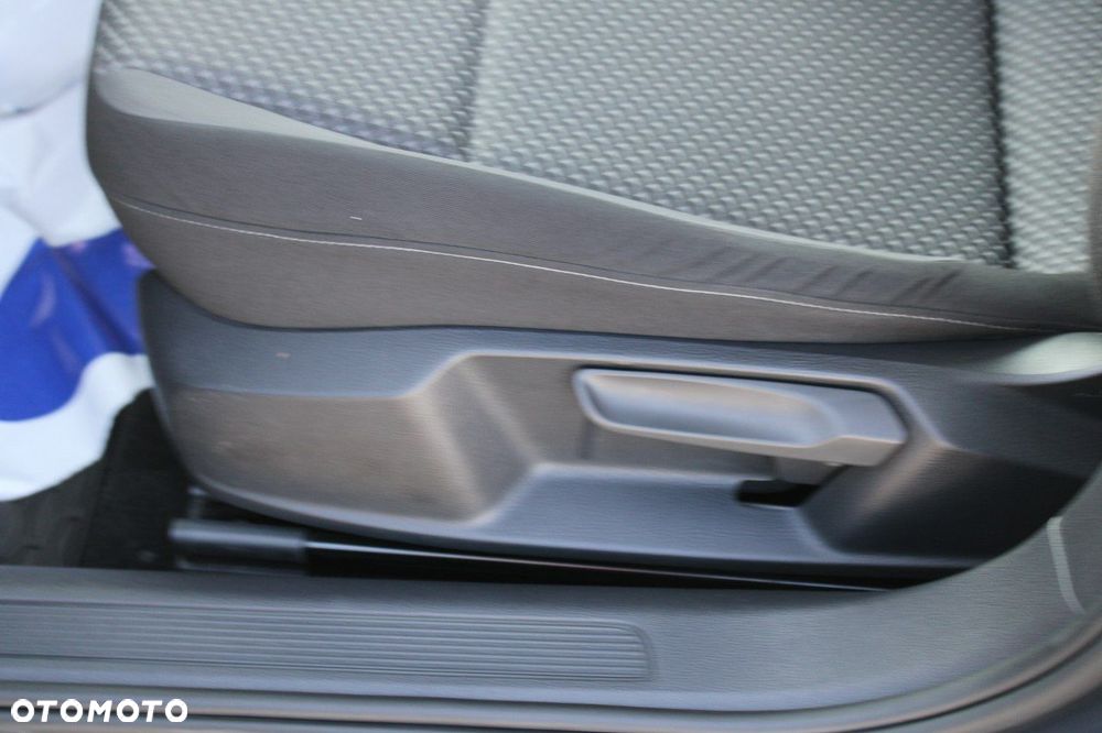 Volkswagen Passat 1.5 TSI EVO Essence - 17