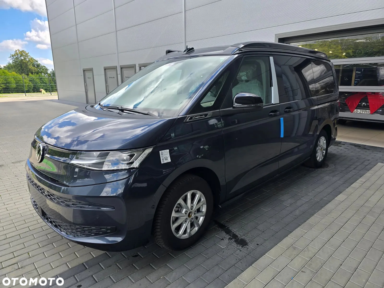 Volkswagen Multivan - 2