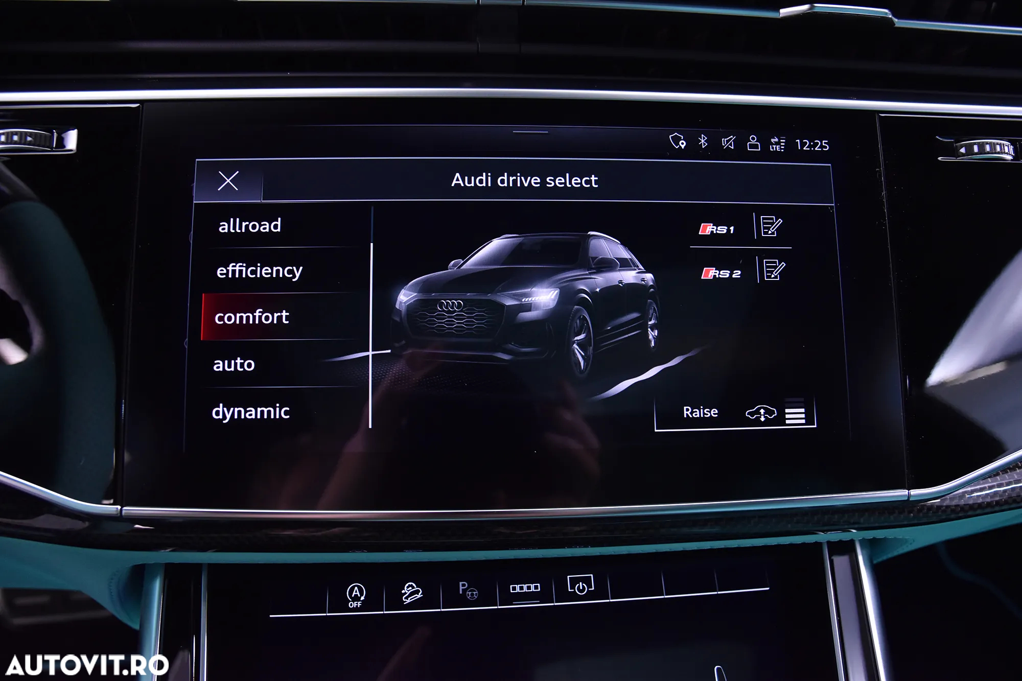 Audi RS Q8 - 24