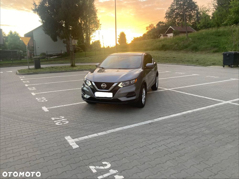 Nissan Rogue - 8
