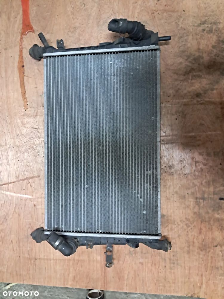 Ford Mondeo MK3 ST220 3.0 V6 Chłodnica wody - 2