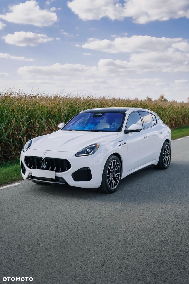 Maserati Grecale mHEV GT - 17