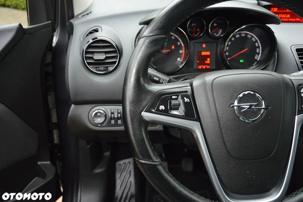 Opel Meriva 1.4 150 Jahre - 20