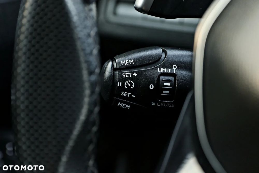 Peugeot 3008 - 22