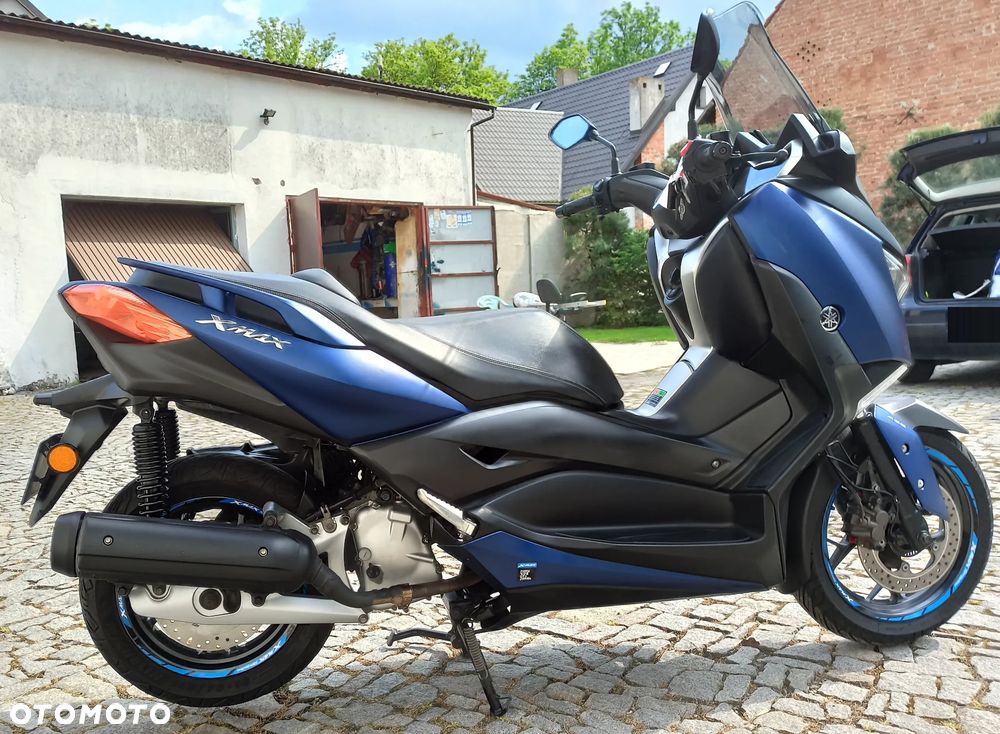 Yamaha X-max - 7