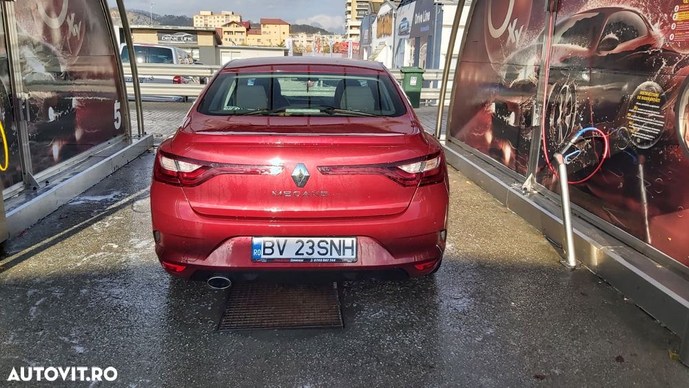 Renault Megane ENERGY TCe Business - 4