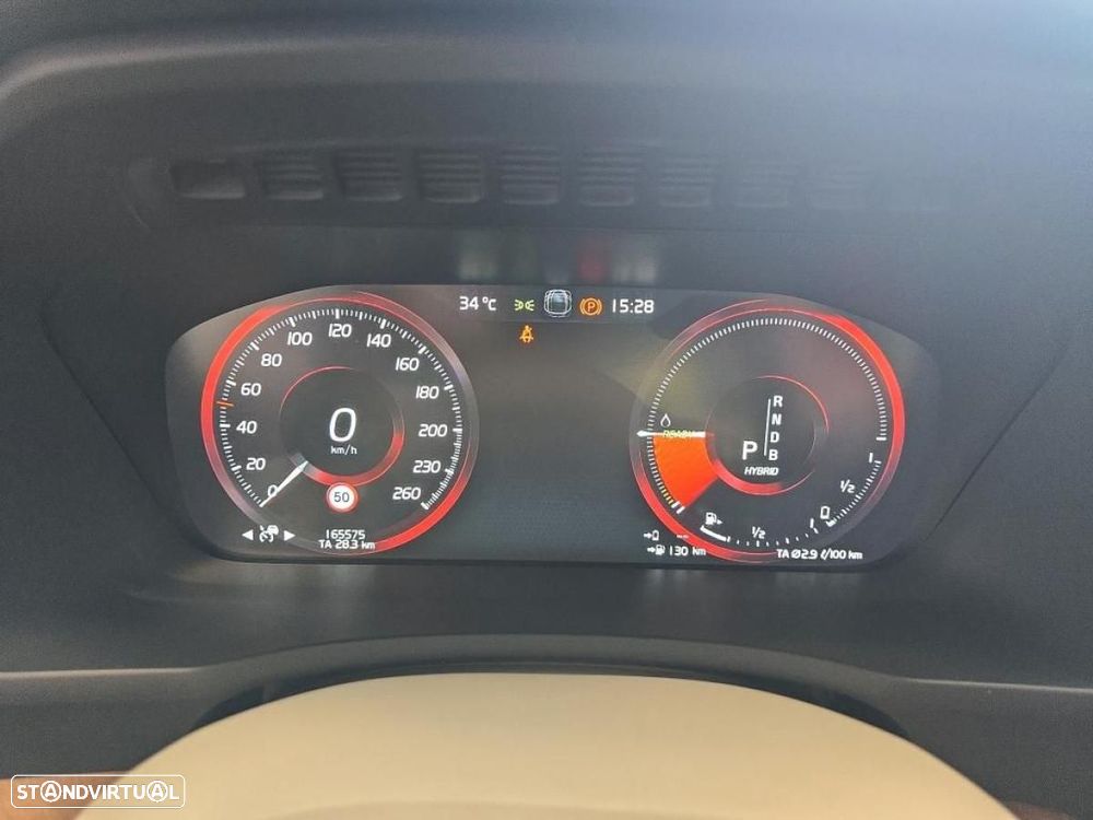 Volvo XC 90 2.0 T8 PHEV Inscription AWD - 6