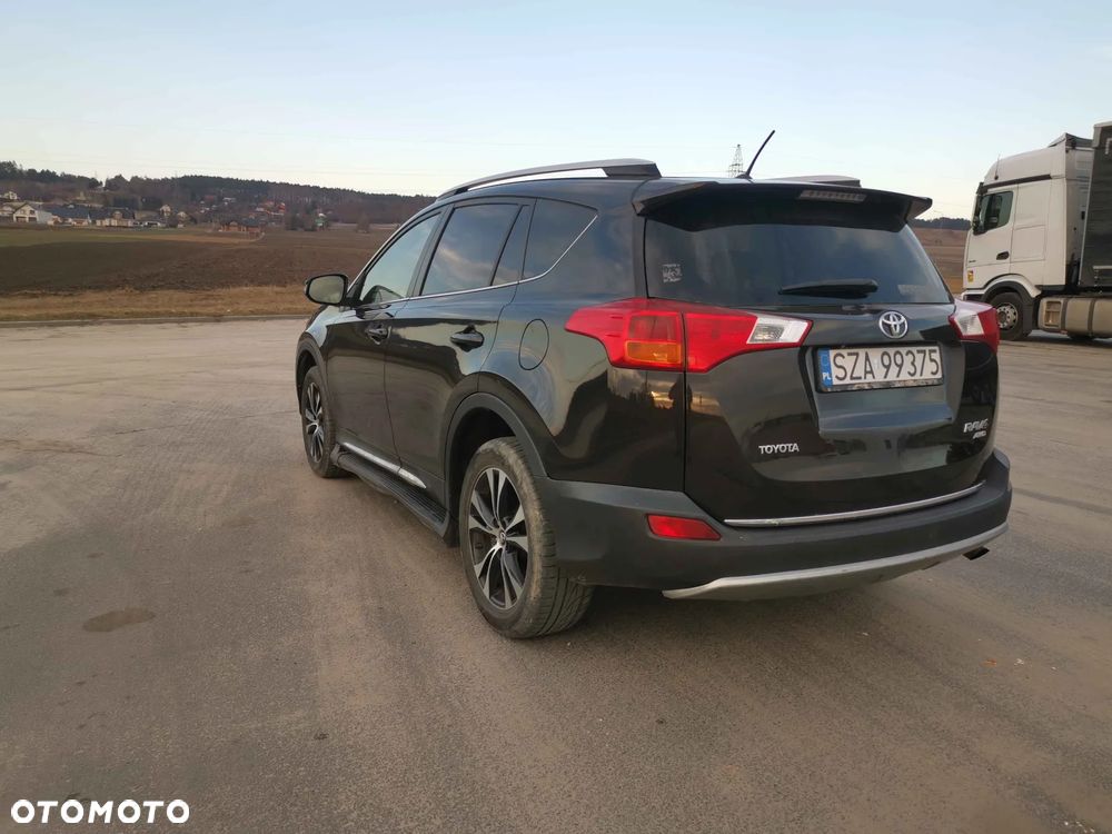Toyota RAV4 2.0 D-4D Prestige - 4