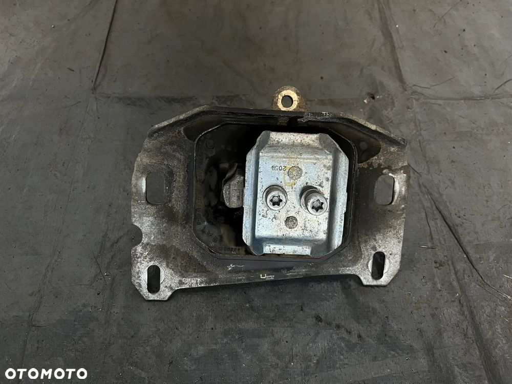 EXPERT III Jumpy III Vivaro IV 2.0 HDi Poduszka łapa mocowanie skrzyni biegów 9807981180 17357R01 - 2