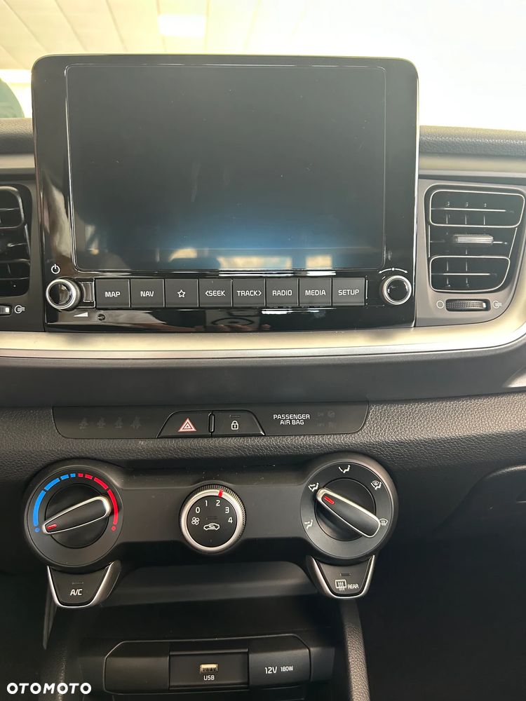 Kia Stonic 1.2 M - 6