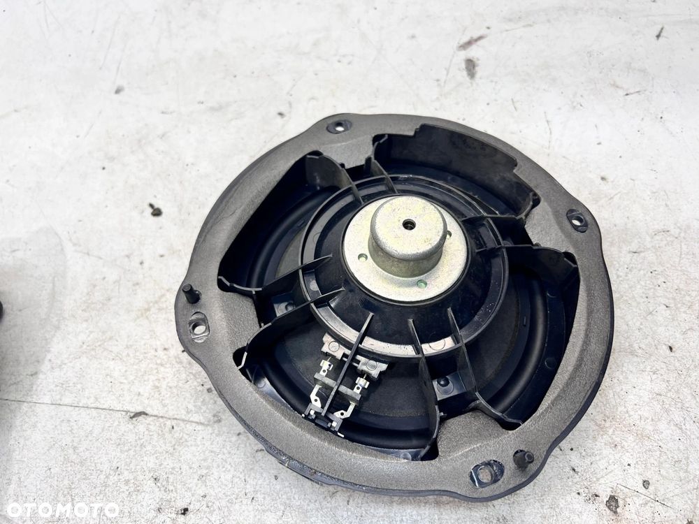 GŁOŚNIK NISKOTONOWY PRZÓD AUDI A3 8V 8V0035415A - 4