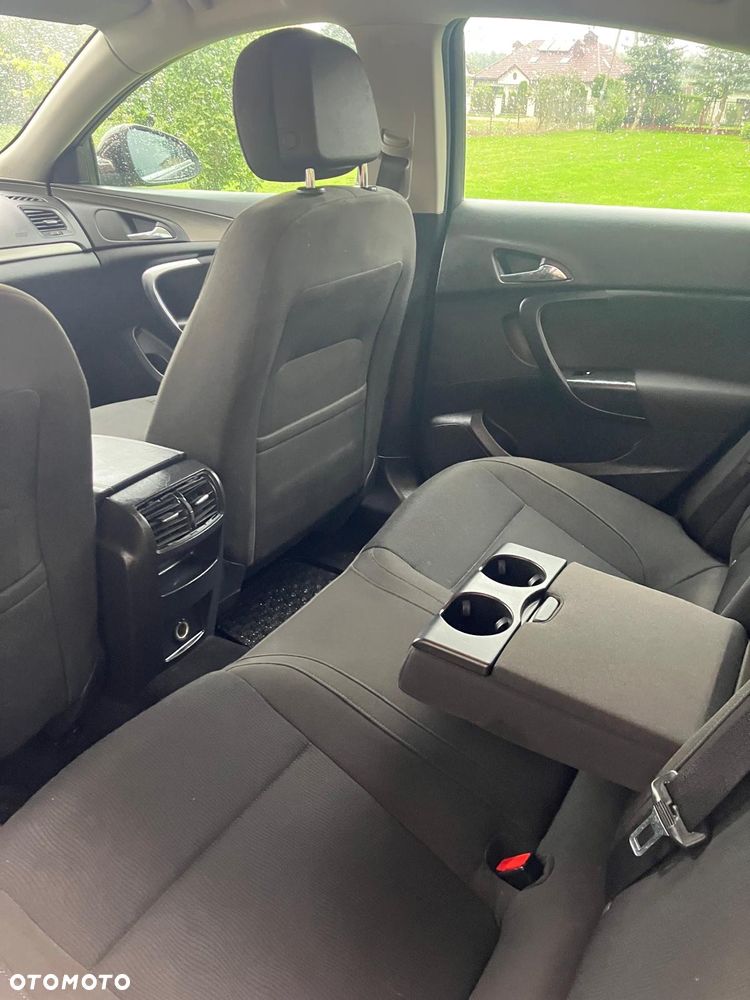 Opel Insignia 2.0 CDTI - 11