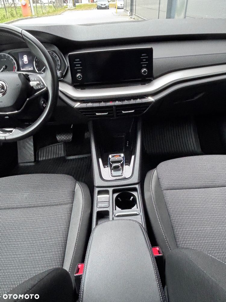 Skoda Octavia 2.0 TDI Ambition DSG - 22